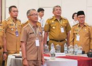 Pj Wali Kota Kendari Hadiri Rakorwasda 2024, Bahas Pengawasan Program Daerah