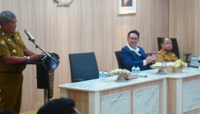 Pj Wali Kota Muhammad Yusup Apresiasi Kehadiran Dr. Cahyono dalam Health Talk di Balai Kota Kendari