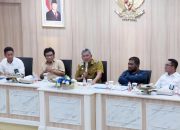Pj Wali Kota Kendari Muhammad Yusup, Serukan Solusi Krisis Air Minum dalam Kunjungan Komisi V DPR RI