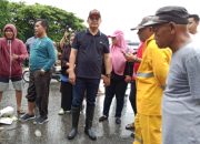 Pj Wali Kota Parinringi Pastikan Penanganan Drainase Tersumbat di Kelurahan Dapu Dapura Segera Dijalankan