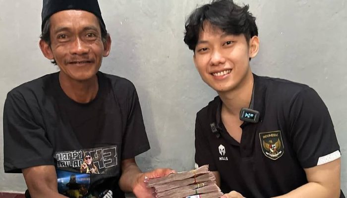 Penjual Es Teh yang Viral Dapat Rezeki Nomplok Rp100 Juta dari Willie Salim