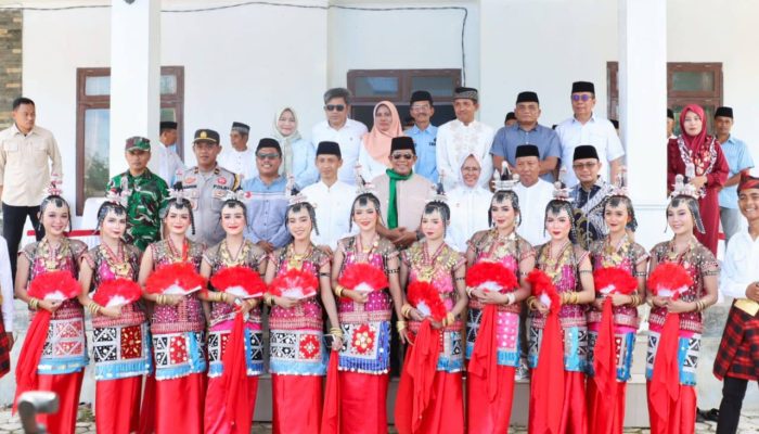 Hugua Safari Ramadan, Gubernur Andi Sumangerukka Titip Salam untuk Kaledupa