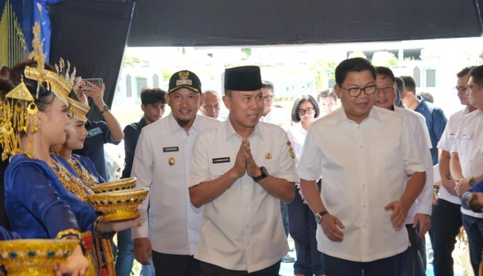 Gubernur Andi Sumangerukka Hadiri Groundbreaking Menara Mandiri Kendari