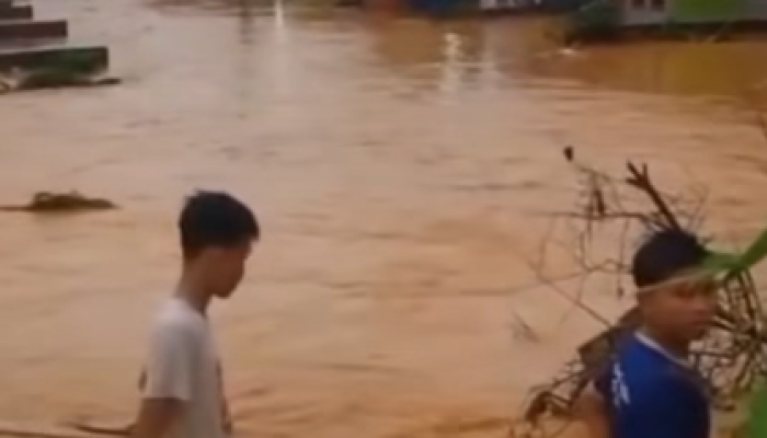 Geram Banjir Tak Berkesudahan, Warga Puri Taman Kendari Kompak Mogok Bayar Cicilan ke Bank BTN Syariah!