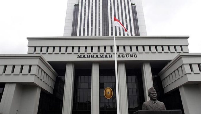 199 Hakim MA dan 68 Panitera Dirombak