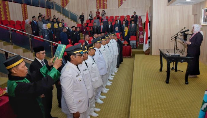 Wali Kota Kendari Lantik 24 Pejabat, Tekankan Adaptasi Cepat dan Kinerja