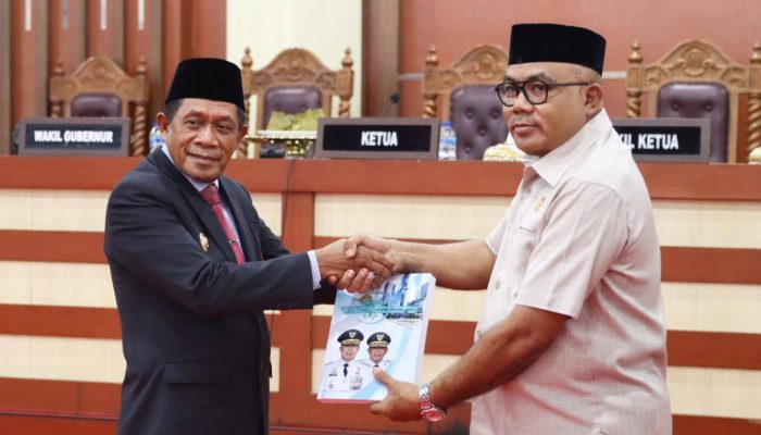 Wagub Hugua Serahkan Rancangan Awal RPJMD Sultra 2025-2029 ke DPRD, Arah Pembangunan Lima Tahun ke Depan Dibahas
