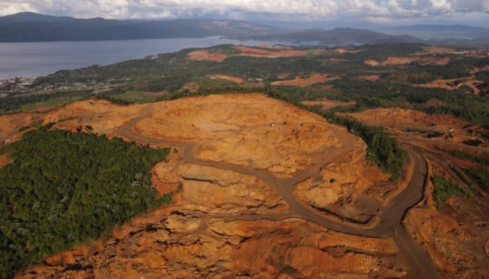 Warga Pulau Obi Geruduk Dugaan Kongkalikong Tambang Nikel