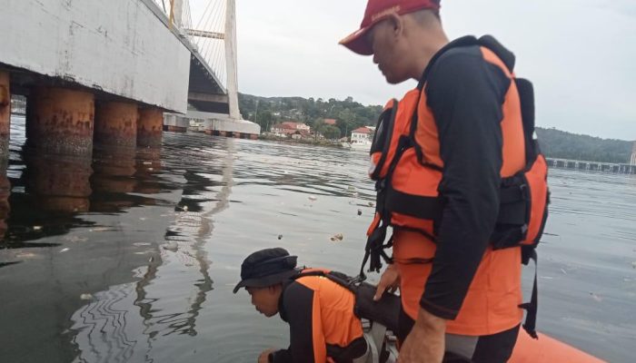 Depresi di Balik Loncatnya Agus dari Jembatan Teluk Kendari?