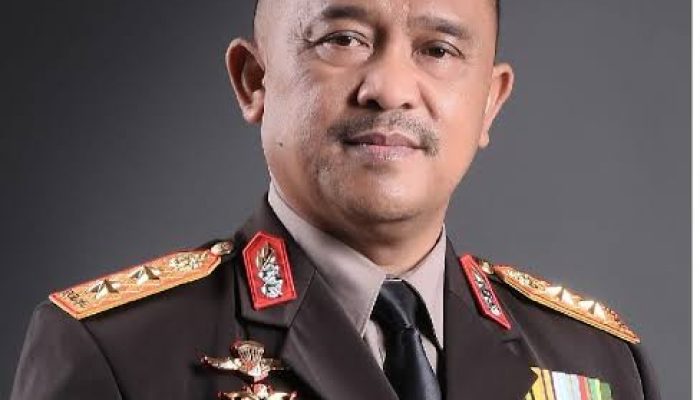 Irjen Pol. Dwi Irianto Pensiun, Irjen Pol. Didik Agung Widjanarko Jabat Kapolda Sultra