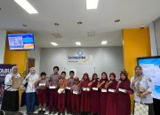 Bank Sultra Perkenalkan Literasi Keuangan Sejak Dini, Motivasi Siswa SDN 7 Lasusua untuk Menabung