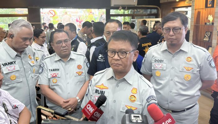 Jasa Raharja Group Gerak Cepat Salurkan Santunan Korban KMP Tunu Pratama Jaya, Beri Perlindungan Penyelam