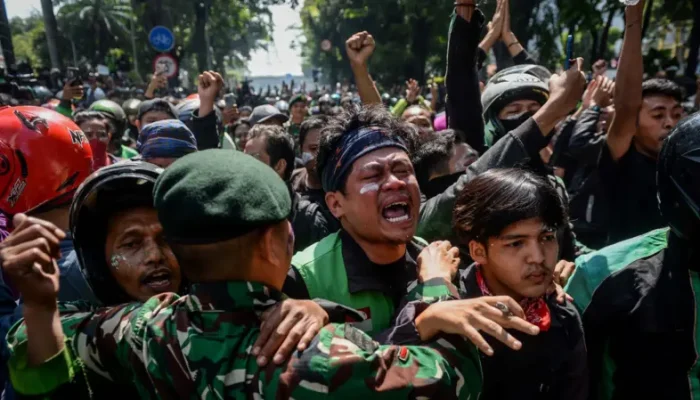Solidaritas Tak Berujung, Demo Ojol Meluas dari Jakarta Hingga Medan dan Surabaya