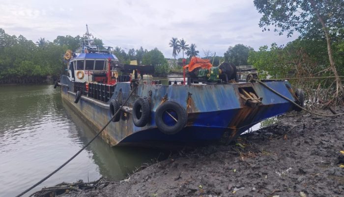 Kapal PT Cemerlang Makmur Abadi Diduga Selundupkan BBM Subsidi, Diamankan di Luwu