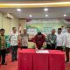 Petani Sultra Diajari Tanam Padi Gogo di Lahan Sawit.