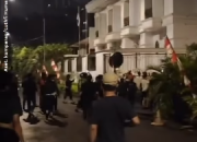 Penjarahan Rumah Anggota DPR Berlanjut: Massa Sasar Kediaman Eko Patrio