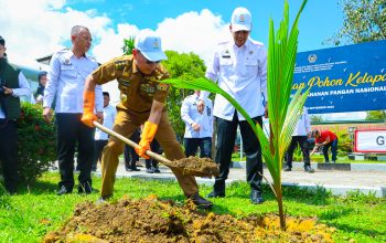 Mayjen (Purn.) TNI Andi Sumangerukka