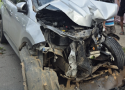 Hilang Kendali, Mobil Daihatsu Terios Hancurkan Enam Kendaraan di Jalan Pemuda