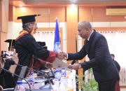 Raih Cumlaude UHO, Wadir Reskrimsus Polda Sultra Sandang Gelar Doktor Ilmu Manajemen