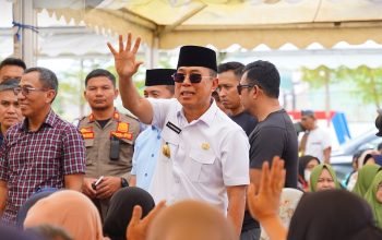 150 Ibu Pengusaha Mikro Kolaka-Konawe Jadi Penerima Awal Program Mantu Rp2 Juta per Orang