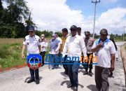 Bupati Amry Pastikan Mobilitas Warga Lancar dengan Pembangunan Jalan Desa Polenga Kolaka