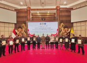 Serahkan Sertipikat di Bali, Menteri Nusron Ungkap Manfaat Sertipikasi Tanah untuk Perekonomian