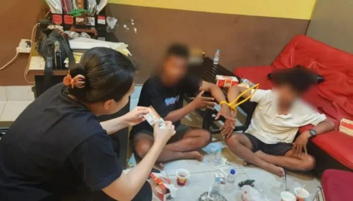 Polres Kolaka Bekuk Sindikat SIM B2 Palsu, Pelaku Produksi 100 Lembar per Bulan