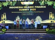 OJK Gebrak Surabaya, KPKS Resmi Jadi ‘Jantung’ Sektor Keuangan Syariah