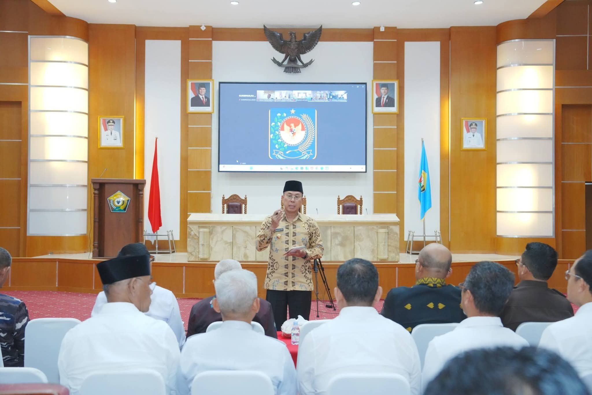 Gubernur Sultra, Andi Sumangerukk