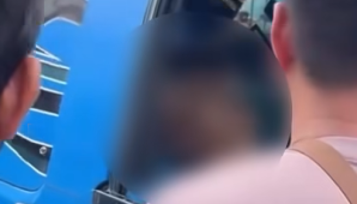 Sopir Angkot Ditemukan Meninggal di Dalam Mobil Saat Tunggu Anak Pulang Sekolah di Kendari