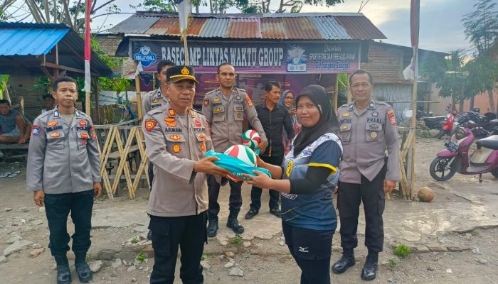 Polres Bulukumba Sambangi Lintas Waktu Group, Dukung Pembinaan Atlet Bola Voli