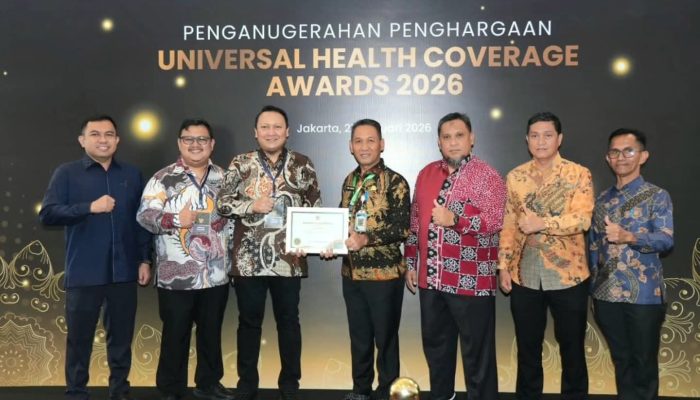 Pemkot Kendari Dapat Penghargaan UHC 2026, Warga Terlayani JKN