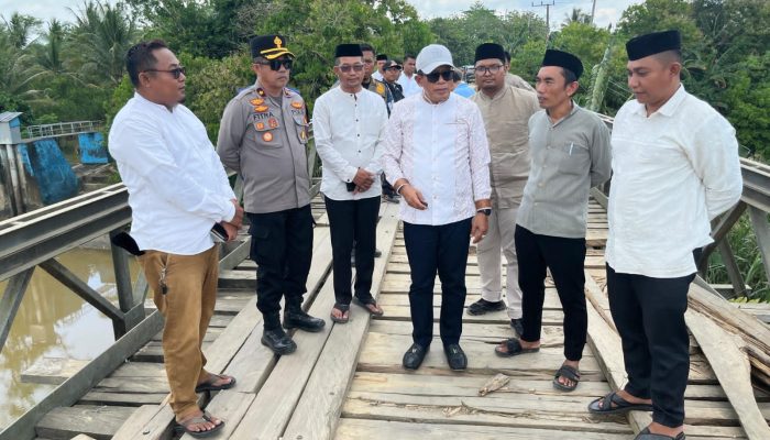 Wagub Hugua Perintahkan Dinas Bina Marga Tindak Lanjuti Jalan Rusak di Konsel