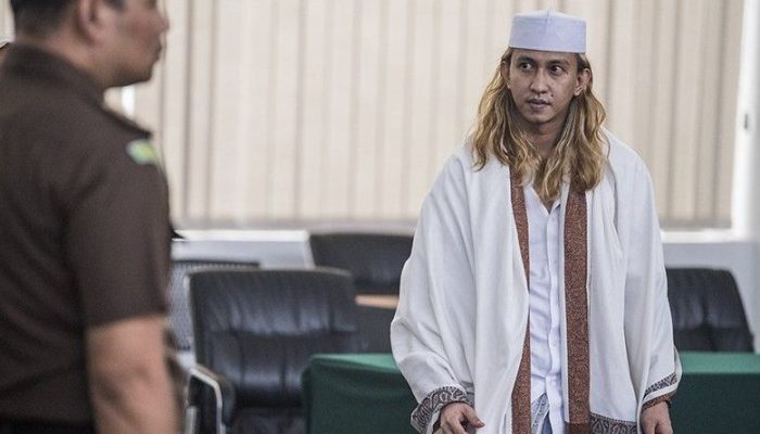 Alami Luka Parah hingga Gigi Patah, Istri Anggota Banser Laporkan Bahar Smith