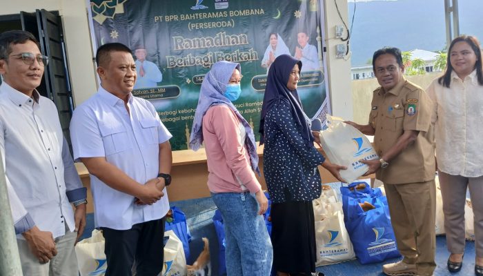 Sore 20 Ramadhan, PT BPR Bahteramas Bombana Tebar Berkah untuk Warga Bombana
