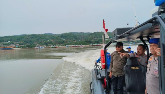 Pantau Jalur Laut, Kapolda Sultra Turun Langsung Patroli Perairan Amankan Mudik 2026