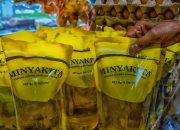 Bulog Minta Warga Tukar MinyaKita Berbau Solar, Rizal Ramdhani: Bawa Kemasan Bekasnya!