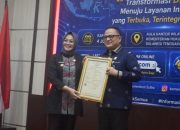 Wujudkan Tata Kelola Transparan, Wali Kota Siska Terima Penghargaan JDIH Terbaik se-Sultra