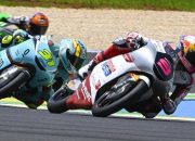Veda Ega Tembus Tiga Besar di Practice Moto3 Inggris 2026